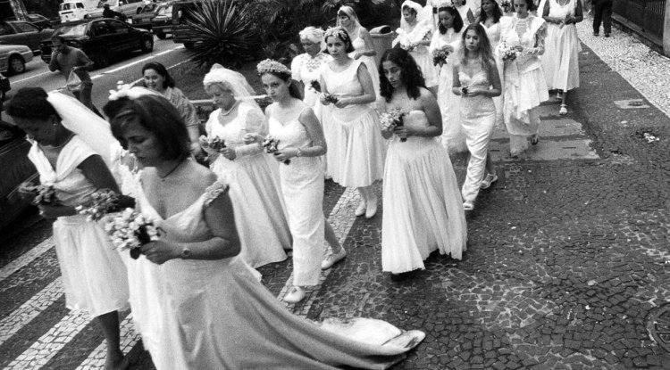 Visita ao Museu de Arte Contemporânea da USP: verbete sobre a obra 5664 Mulheres