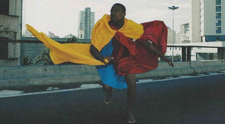 Uma arte socialmente engajada: onde estão as representações da fome, desigualdade social e direitos humanos?