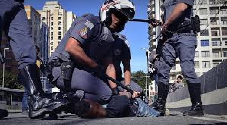 A polícia como máquina de guerra